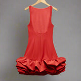 Eleganza – Rochie Mini de Damă cu Volane și Pliuri