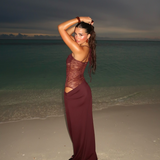 Darla – Rochie Maxie de Damă Elegantă cu Dantelă și Croială Ajustată