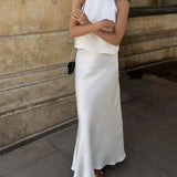 Set de fustă din satin Sacred Dream cu spate deschis