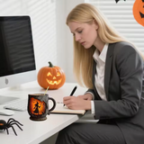 Cană Distractivă de Halloween 3D Fabricată Manual – Design cu Vrăjitoare și Pisici