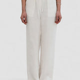 Pantaloni cu talie înaltă și croială dreaptă