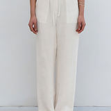 Pantaloni cu talie înaltă și croială dreaptă