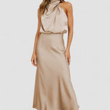 Carlina | Rochie lungă din satin cu decolteu halter