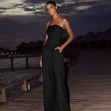 Renata – Salopetă de Damă Elegantă Fără Bretele, Croială Slim