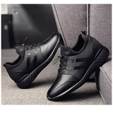 Pantofi – Suprafață din Amestec de Poliuretan și Cauciuc & Ajustare Ușoară