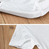 Tricou cu Decote în V – Amestec Ușor și Ajustare Respirabilă